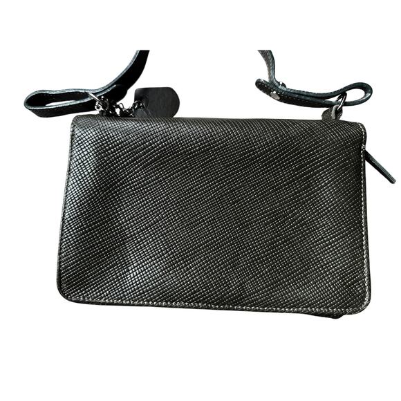 Longchamp Compact Pebbled Leather Crossbody Bag - Picture 8 of 16